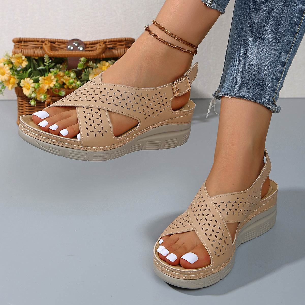 Hollow cross strap thick soled sandals for women, lightweight wedge and beach sandals